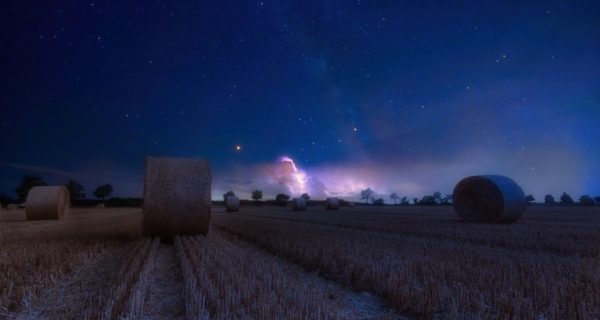 On a Darkling Plain
