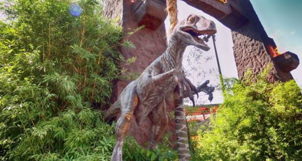 Jurassic World Review
