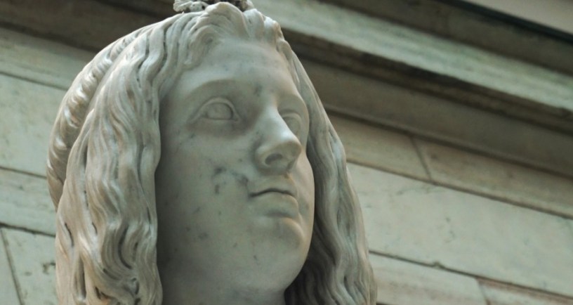 Baldr statue carved by Bengt Erland Fogelberg https://commons.wikimedia.org/wiki/File:Detalj_av_statyn_Balder_av_Bengt_Erland_Fogelberg,_Nationalmuseum.jpg