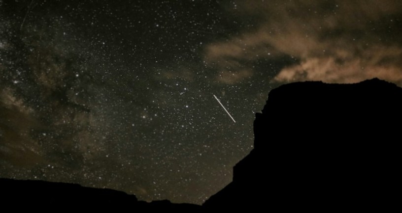 Moutain silhouettes with night sky. Photo by Emma Dau on Unsplash. https://unsplash.com/photos/silhouette-of-mountain-under-clouds-I21ZchrZO9E